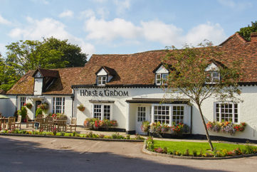 Visit The Horse & Groom