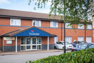 Visit Travelodge Milton Keynes Old Stratford