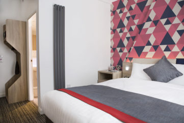 Visit Cityroomz Edinburgh