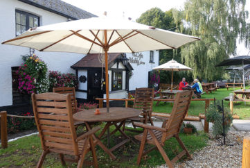 Visit Cefn Mably Arms Pub